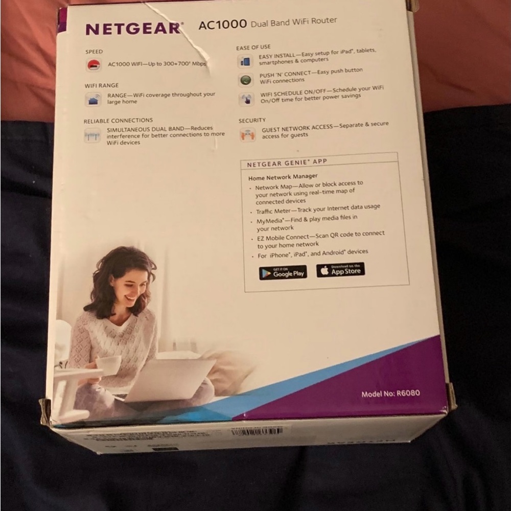 Netgear AC1000 Dual Band WiFi Router - Picture 4 of 5